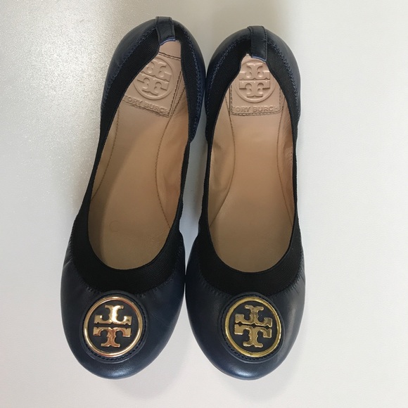 Tory Burch Shoes - tory burch caroline 2 flats